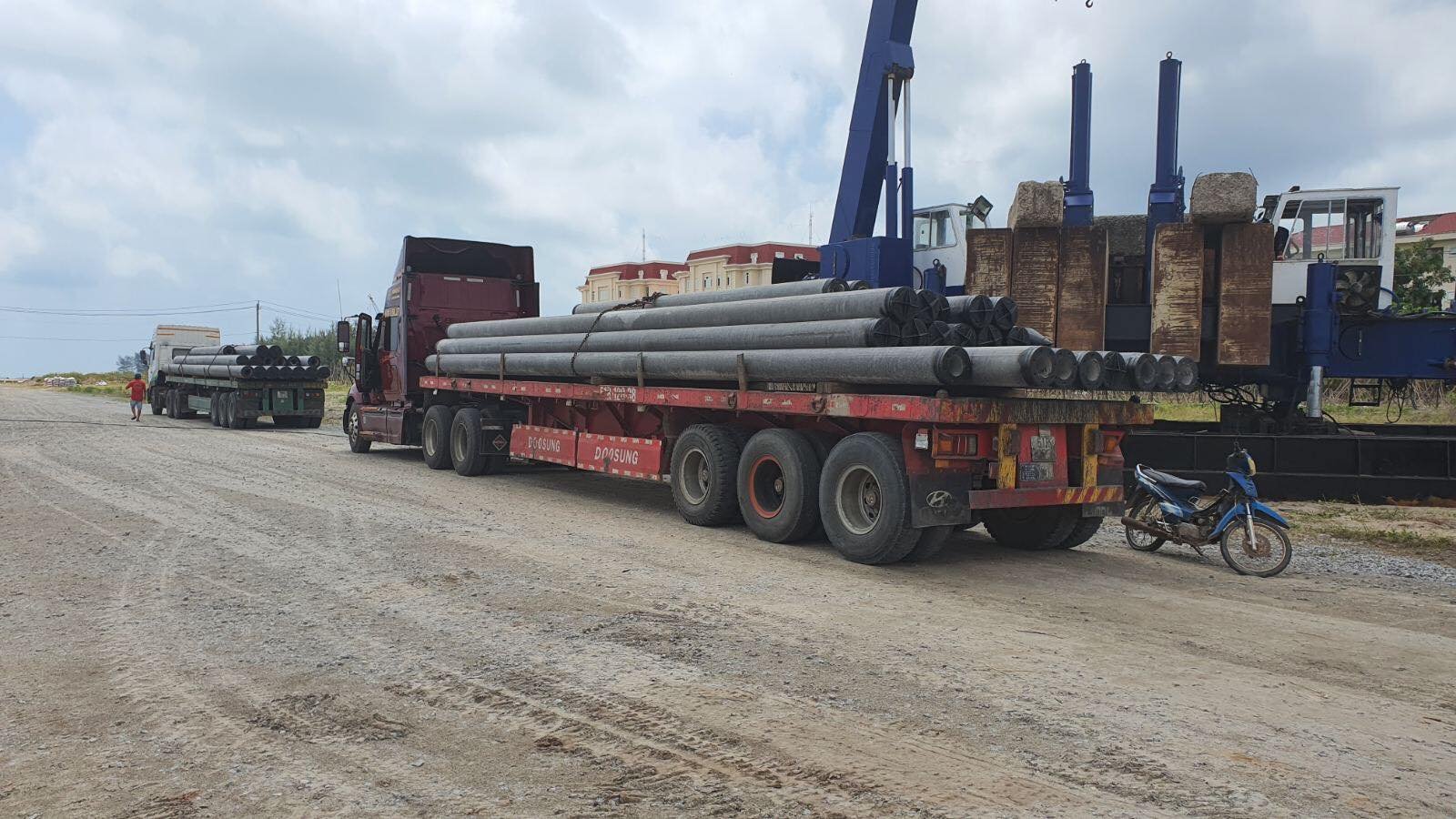 CHUẨN BỊ SAN LẤP HẠ TẦNG
